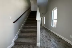 109 Riverhill Dr Dr, Georgetown, TX 78628 - Photo 2