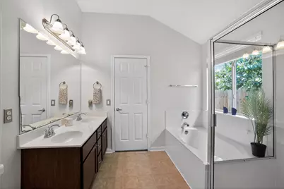 8521 Chick Pea Lane, Austin, TX 78748 - Photo 18