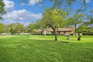 3910 McNeil Dr, Austin, TX 78727 - Photo 34