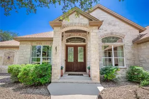 104 E Rustle Cove, Georgetown, TX 78628 - Photo 2