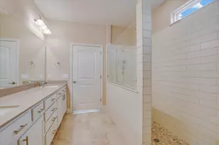 210 Rockport St, Georgetown, TX 78633 - Photo 16