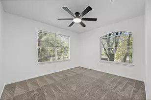 4501 Whispering Valley Dr, Austin, TX 78727 - Photo 20