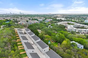401 N Bluff Dr, Austin, TX 78745 - Photo 38
