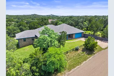 313 Lagoon Loop, Horseshoe Bay, TX 78657 - Photo 2