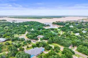 313 Lagoon Loop, Horseshoe Bay, TX 78657 - Photo 24