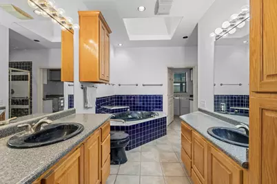 313 Lagoon Loop, Horseshoe Bay, TX 78657 - Photo 18