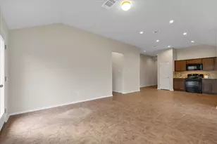 123 Saranac Dr, Elgin, TX 78621 - Photo 6