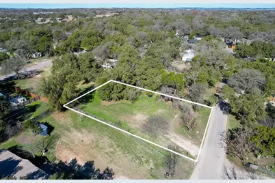7904 Persimmon Trail, Austin, TX 78745 - Photo 2