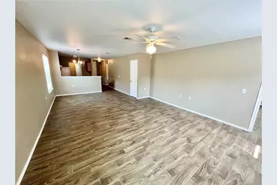 7813 Duber Lane, Austin, TX 78747 - Photo 8