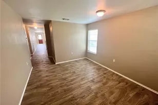 7813 Duber Ln, Austin, TX 78747 - Photo 4