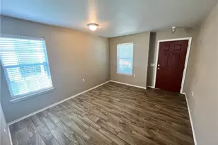 7813 Duber Ln, Austin, TX 78747 - Photo 18