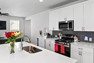 156 Appleberry Lane, Elgin, TX 78621 - Photo 8