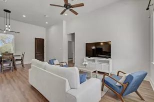 21814 Bluejay Blvd, Lago Vista, TX 78645 - Photo 6