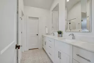 21814 Bluejay Blvd, Lago Vista, TX 78645 - Photo 12