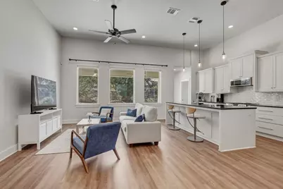 21814 Bluejay Boulevard, Lago Vista, TX 78645 - Photo 2