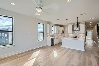 9025 Cattle Baron Path, Austin, TX 78747 - Photo 10