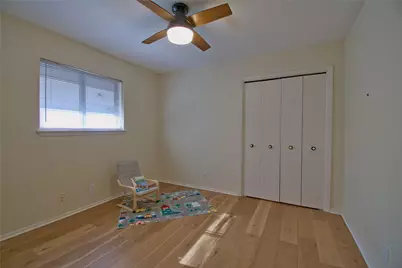 9202 Quail Meadow Drive, Austin, TX 78758 - Photo 14