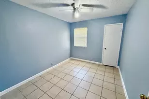 1913 Magazine St, Austin, TX 78727 - Photo 14