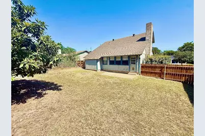 1913 Magazine Street, Austin, TX 78727 - Photo 22