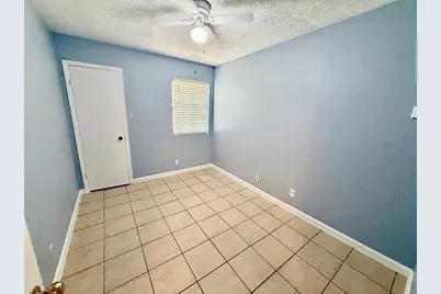 1913 Magazine Street, Austin, TX 78727 - Photo 16