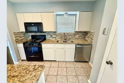 1913 Magazine Street, Austin, TX 78727 - Photo 4