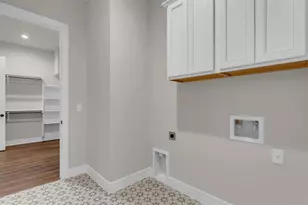 379 Pr Pt Dr, Bertram, TX 78605 - Photo 28