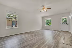 5605 Bentsen Ln, Austin, TX 78723 - Photo 8