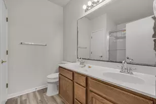 5605 Bentsen Ln, Austin, TX 78723 - Photo 10