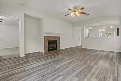 5605 Bentsen Lane, Austin, TX 78723 - Photo 6