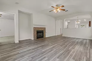5605 Bentsen Ln, Austin, TX 78723 - Photo 6