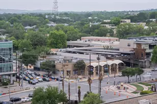 300 Bowie St, Austin, TX 78703 - Photo 32