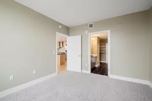 300 Bowie St, Austin, TX 78703 - Photo 22
