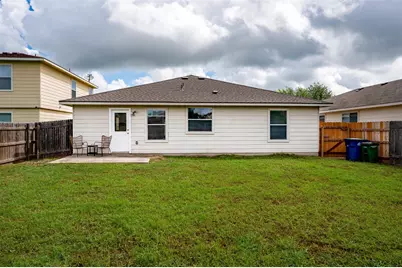 13009 Noche Clara Drive, Del Valle, TX 78617 - Photo 14