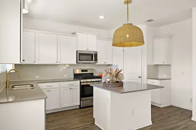 8002 Prairie Rye Drive, Lago Vista, TX 78645 - Photo 4