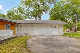 6907 Tulane Dr, Austin, TX 78723 - Photo 2