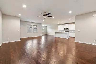 4004 Harbor Point Drive, Pflugerville, TX 78660 - Photo 10