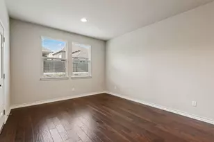 4004 Harbor Point Dr, Pflugerville, TX 78660 - Photo 20