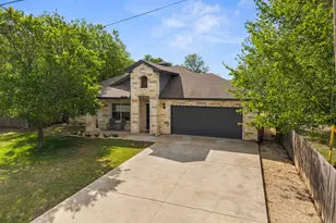 139 Waikakaaua Dr, Bastrop, TX 78602 - Photo 1