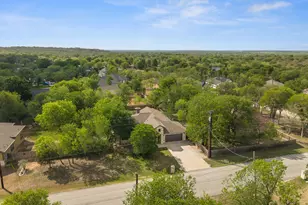 139 Waikakaaua Dr, Bastrop, TX 78602 - Photo 36