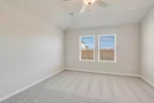 112 Capella Wy, Hutto, TX 78634 - Photo 10