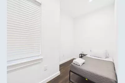 1010 W 26th Street #210, Austin, TX 78705 - Photo 16