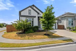 8324 Looksee Ln, Austin, TX 78744 - Photo 8