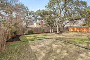 12020 Carmel Park Ln, Austin, TX 78727 - Photo 24