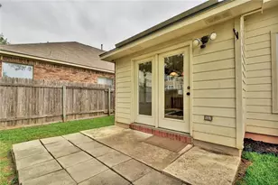 2624 Century Park Blvd, Austin, TX 78727 - Photo 28
