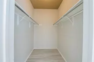806 W 24th St, Austin, TX 78705 - Photo 12