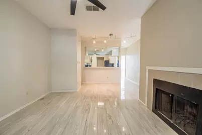 806 W 24th Street #236, Austin, TX 78705 - Photo 2