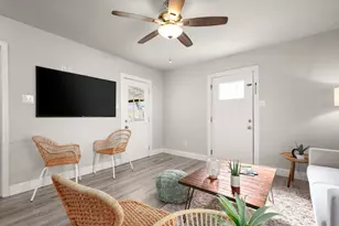 918 W 3rd St, Taylor, TX 76574 - Photo 8