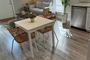 918 W 3rd St, Taylor, TX 76574 - Photo 10