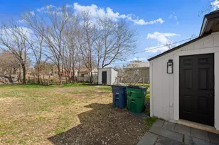 918 W 3rd St, Taylor, TX 76574 - Photo 20