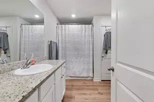 113 Stratton Ln, Jarrell, TX 76537 - Photo 18